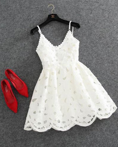 products/Cute_White_Spaghetti_Straps_Homecoming_Dresses_Sweetheart_Lace_Short_Prom_Dresses_H1058-1.jpg