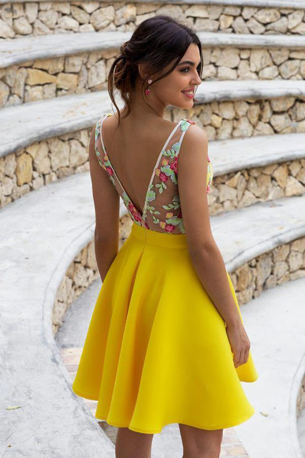Yellow Floral Satin Illusion Back Daffodil V-Neck Homecoming Dresses Short Cocktail Dresses H1338