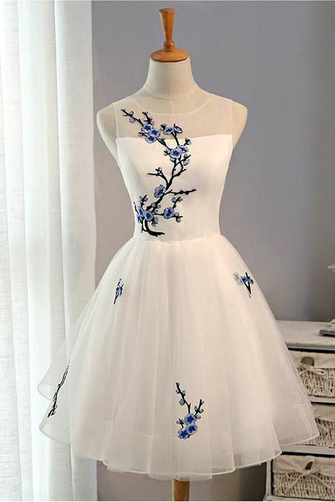 A Line White Embroidery Short Knee-length Tulle Sleeveless Open Back Homecoming Dress PM211