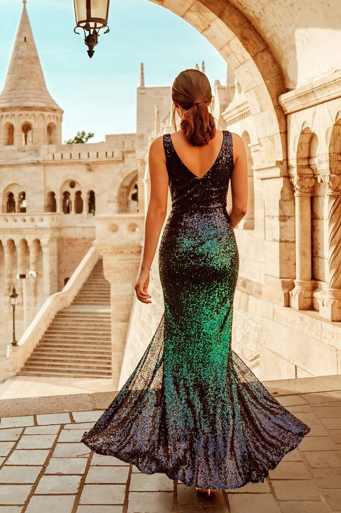 Sexy V-Neck Sequin Evening Dress with Thigh High Slit Straps Green Long Prom Dress P1168